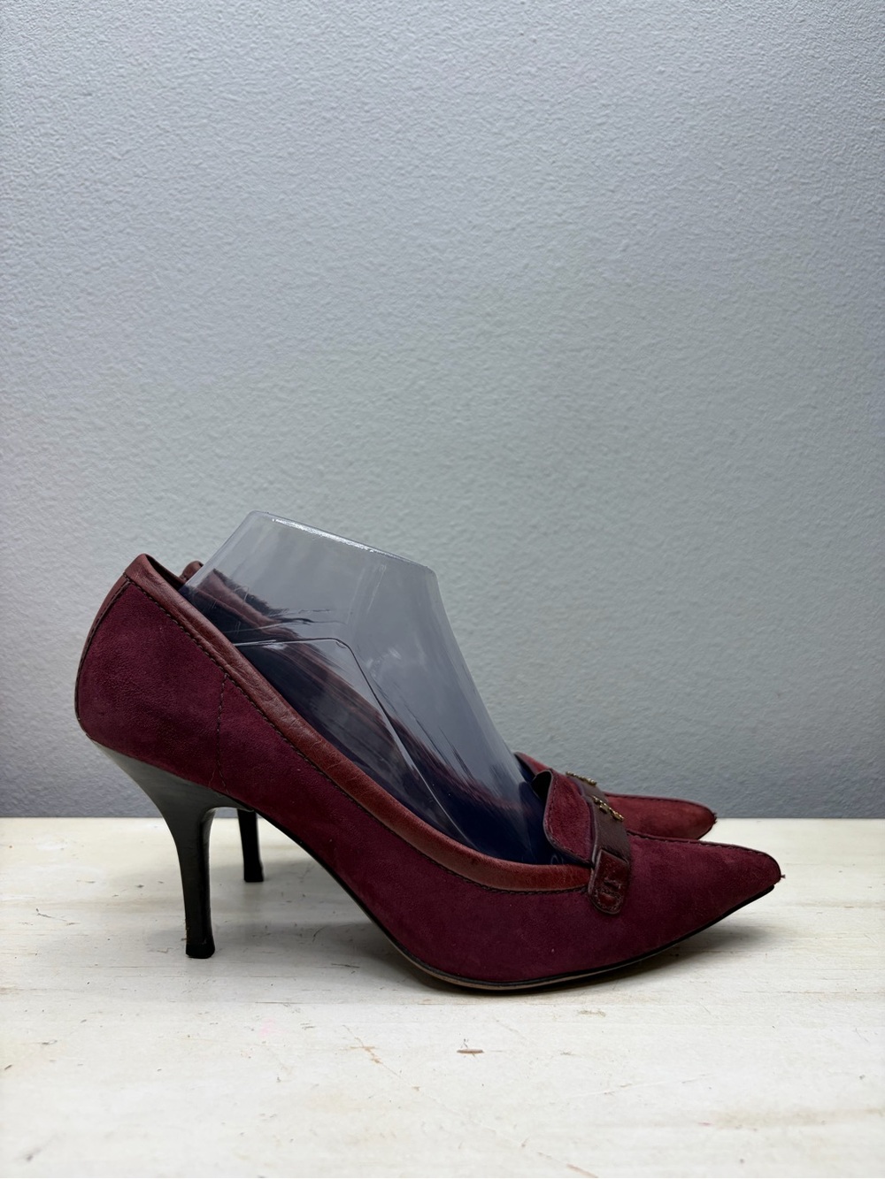 Tory Burch maroon Suede Eliza Pointed Loafer Pumps Size 9.5 - Picture 3 of 8